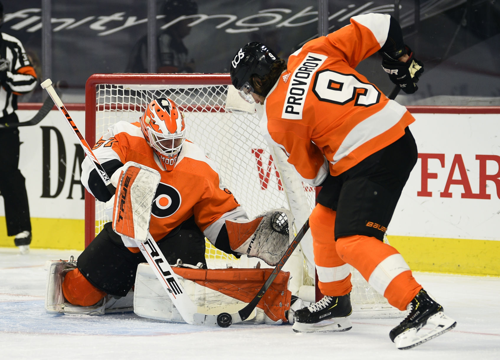 Brian Elliott, Philadelphia Flyers